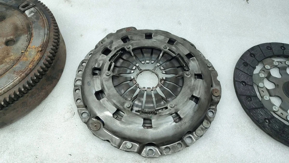 Kit de embrague BMW Serie 3 E46 ISA13925 image 6