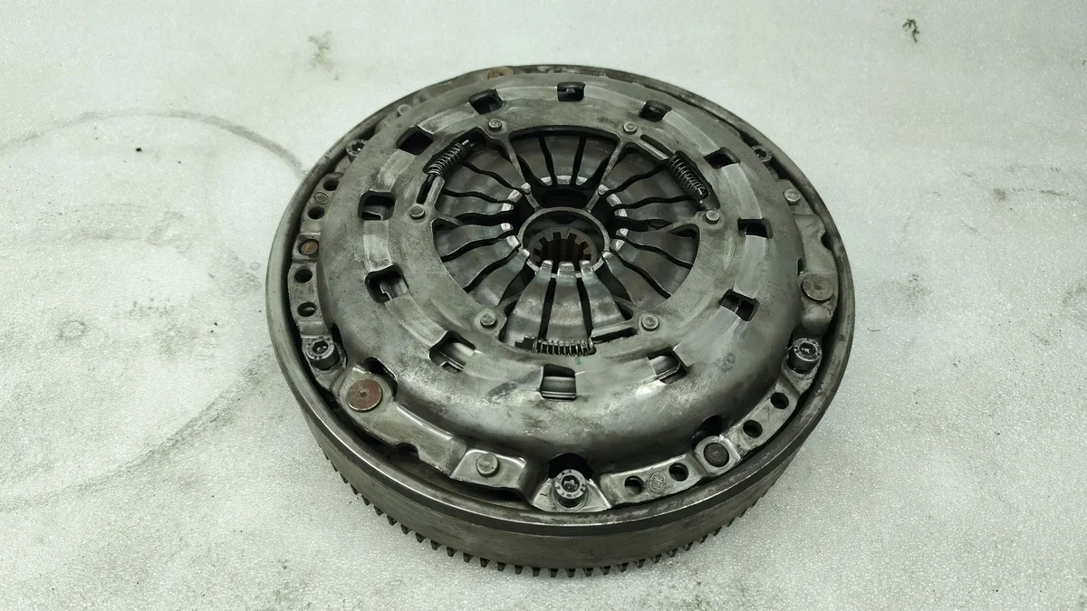 Kit de embrague BMW Serie 3 E46 ISA13925 image 9