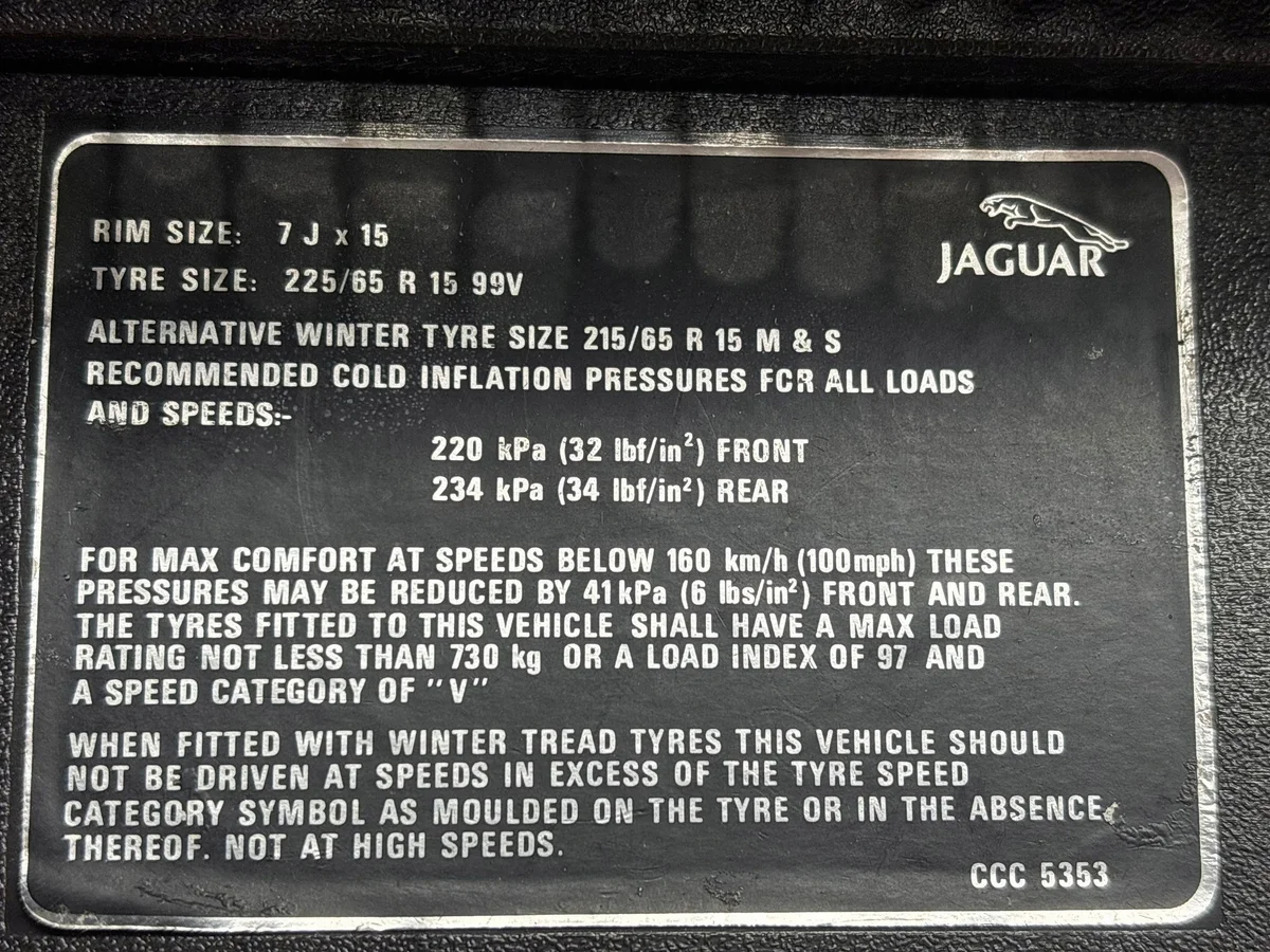 Schowek Jaguar XJ X40 CCC5353 image 9
