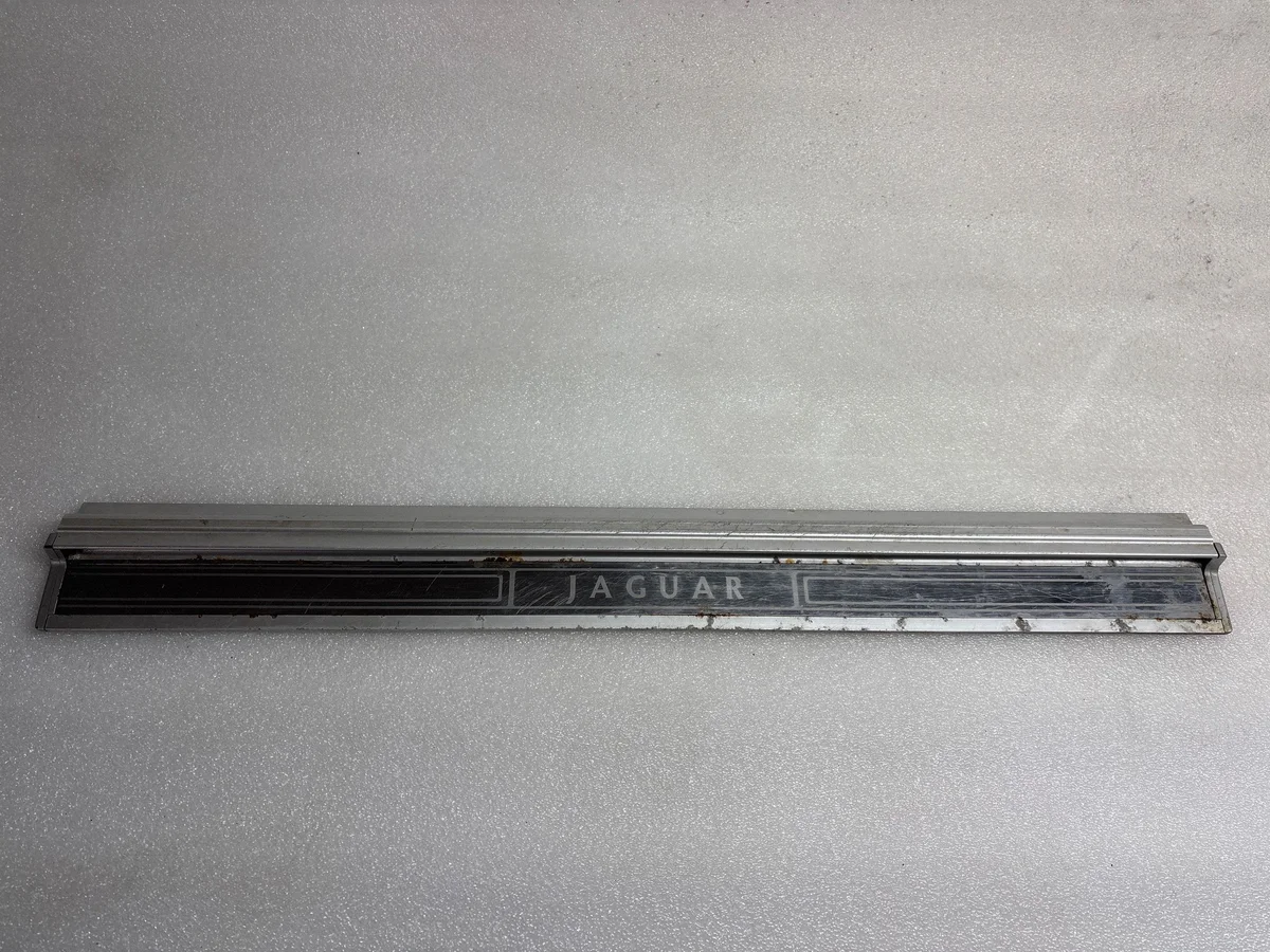 Schweller vorne rechts Jaguar XJ X40 ISA13777