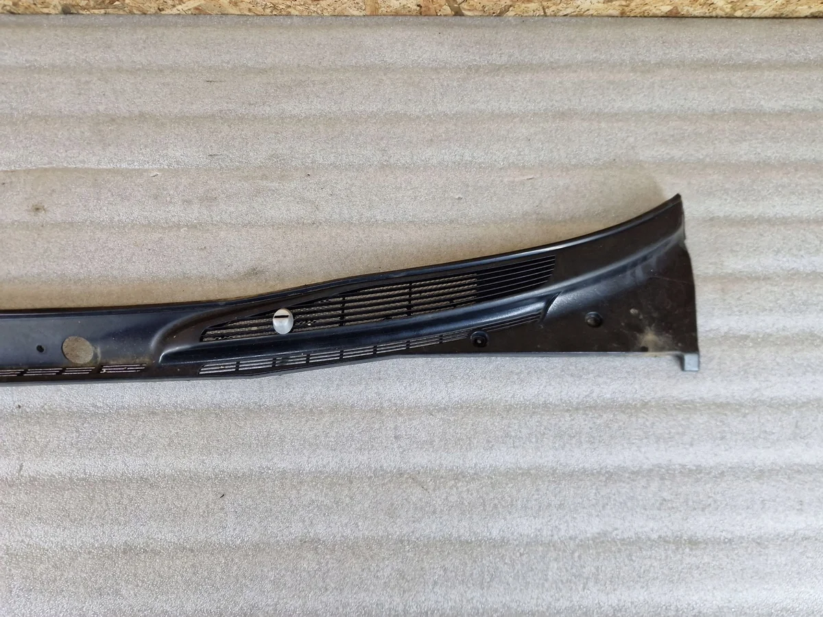 Jaguar XJ X40 Front Undertray BEC70845 image 4
