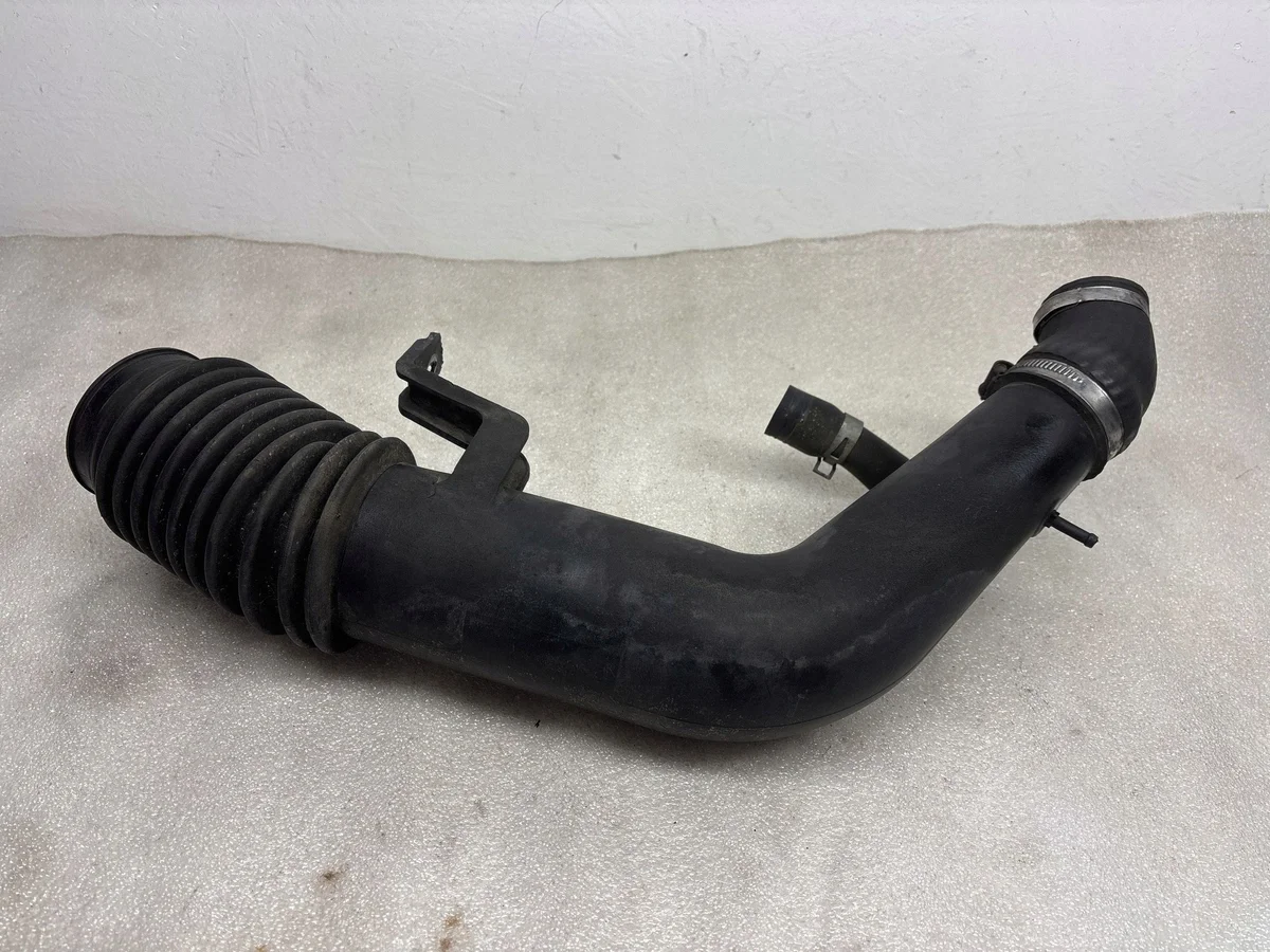 Toma de aire Opel Frontera 897142010 image 3
