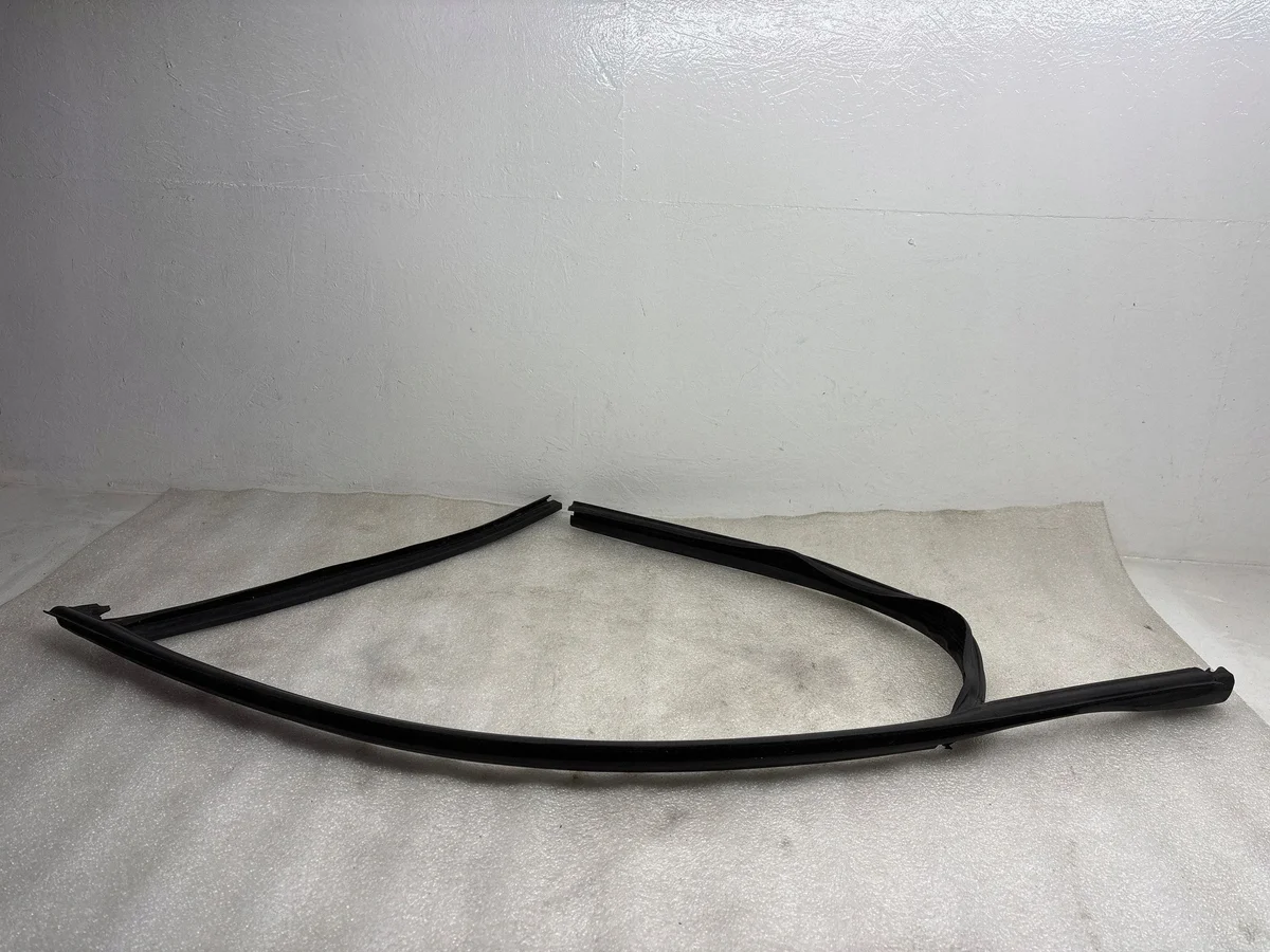 Junta Puerta BMW X1 E84 51332990307 image 3
