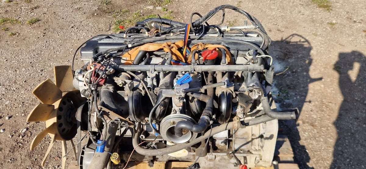 Motor Jaguar XJ X40 ZE673 Usado image 10