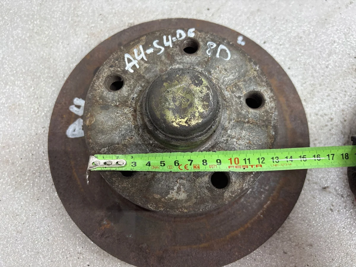 Disco Freno Posteriore Audi A4 S4 B5 8D Usato