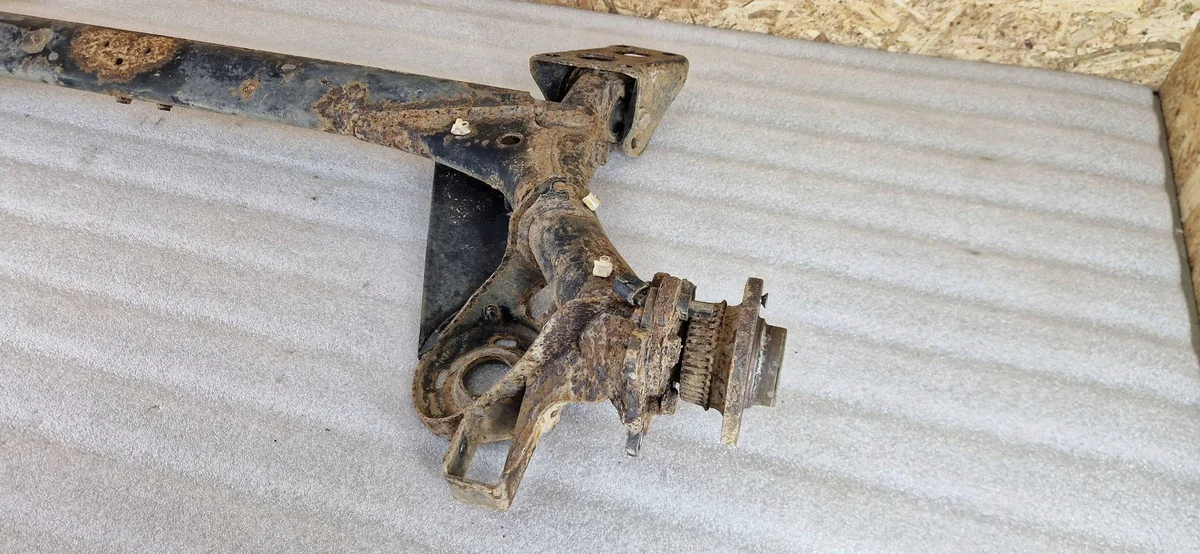 Soporte Trasero Audi A3 S3 8L ISA13091 image 4