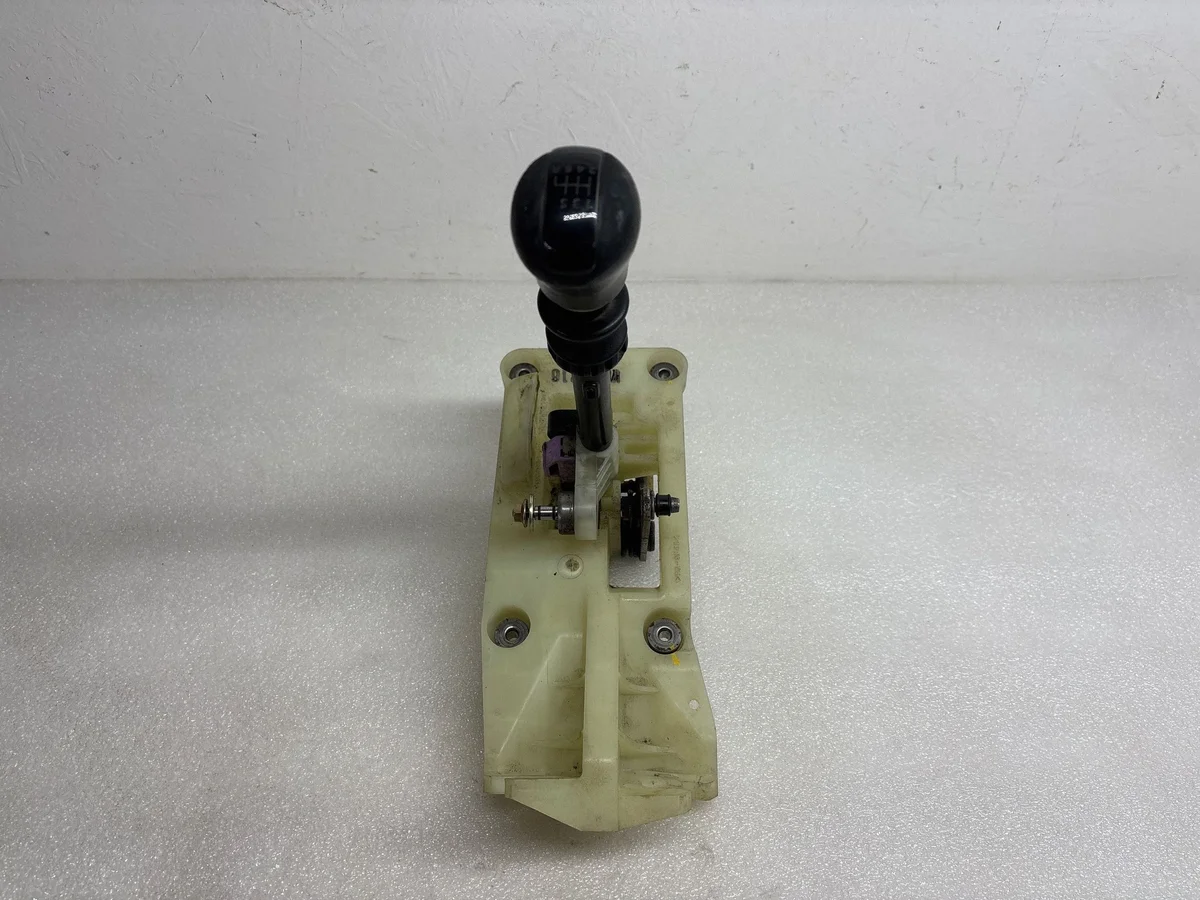 Nissan X-Trail T30 Gear Shift Lever V050216