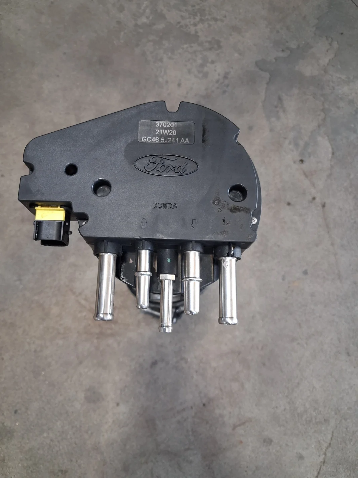 SMOK AdBlue Ford F-Max Cargo GC465J241AA image 3