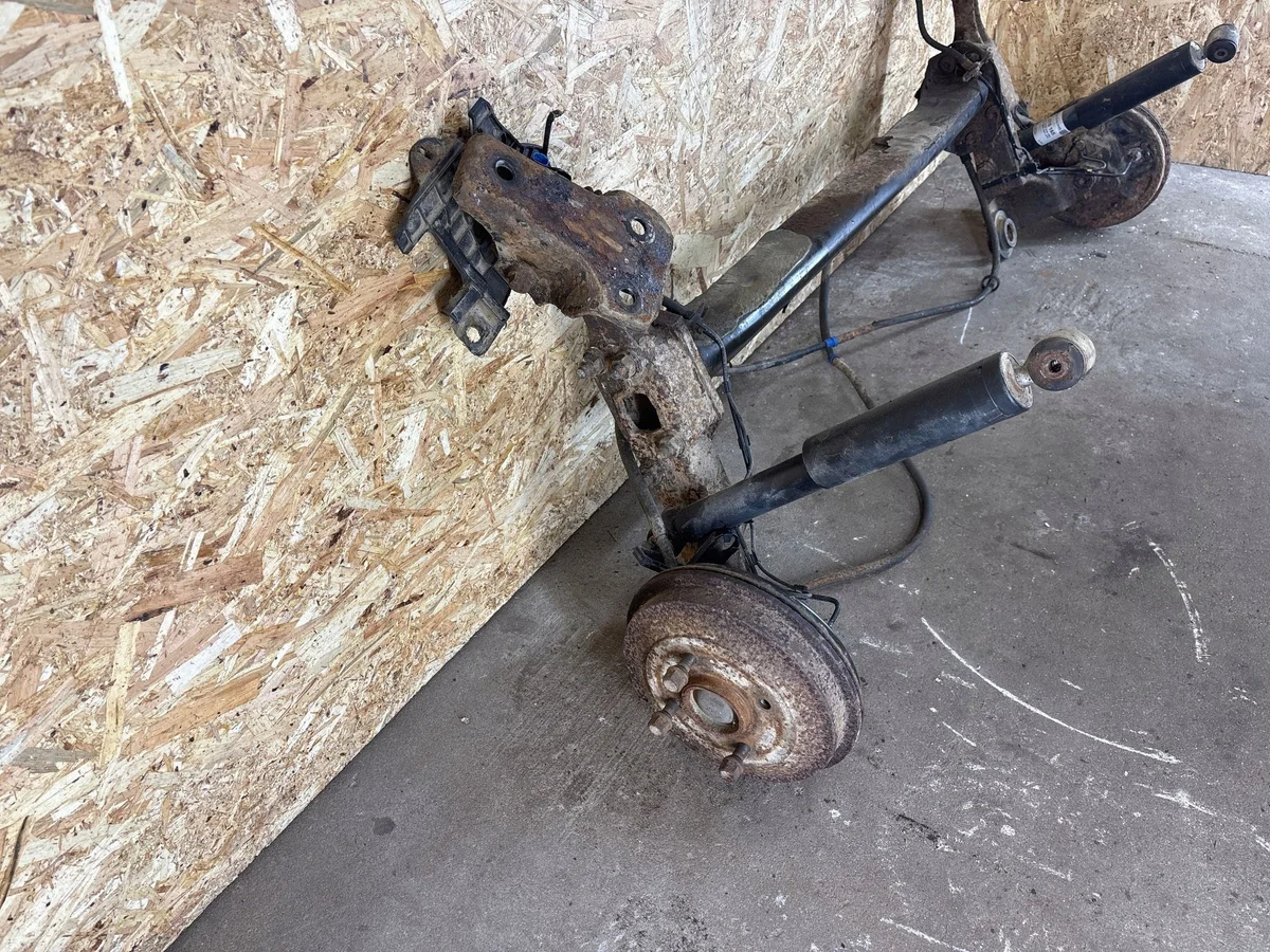 Achteras Citroen C3 ISA11930 Gebruikt image 3