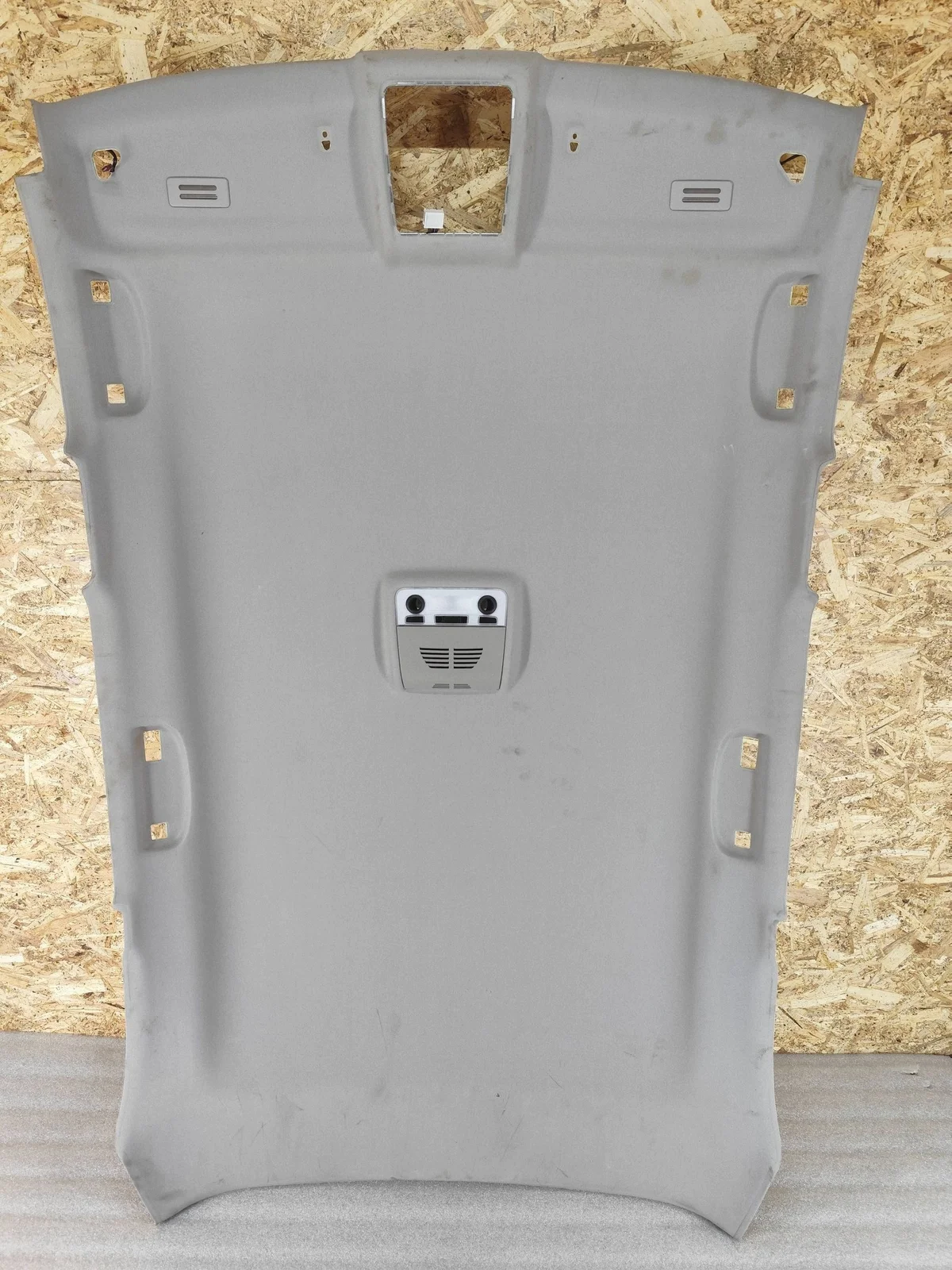 Podsufitka BMW X1 E84 Usata ISA11691