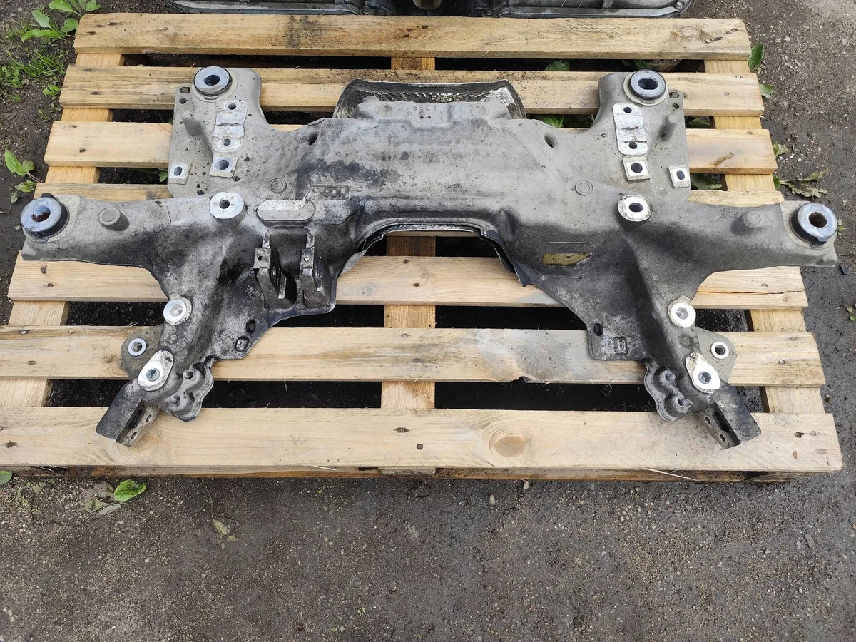 Sanki dianteiras Peugeot 407 - ISA11103