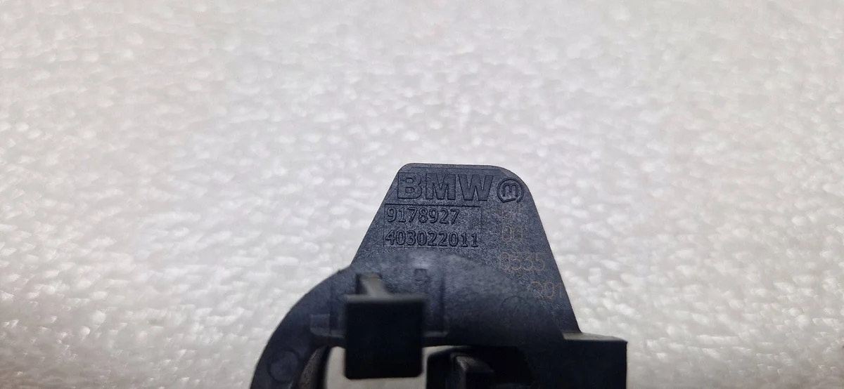 BMW 5 F10 F11 immobilizer loop 9178927 image 3