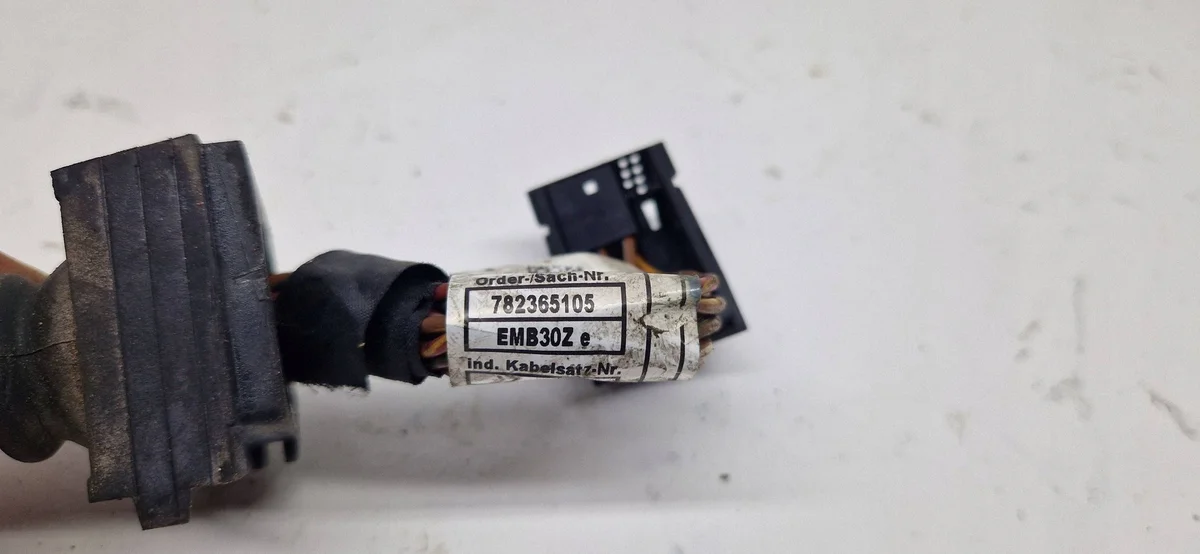BMW 5 F10 F11 Injector Harness 7360616004B image 4
