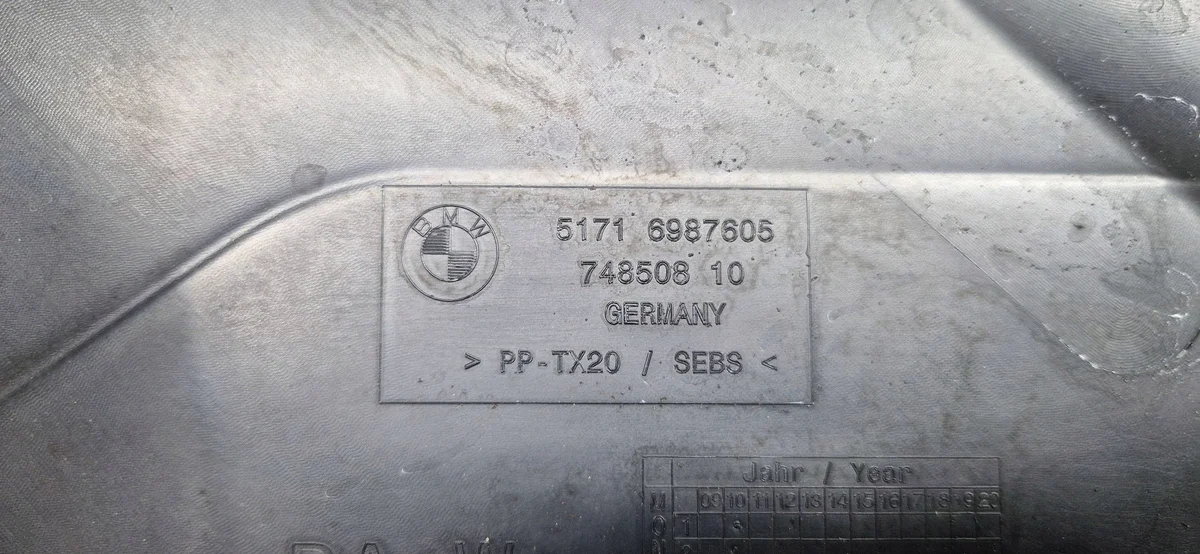BMW 5 F10 F11 Underkåpa 51716987605 image 3
