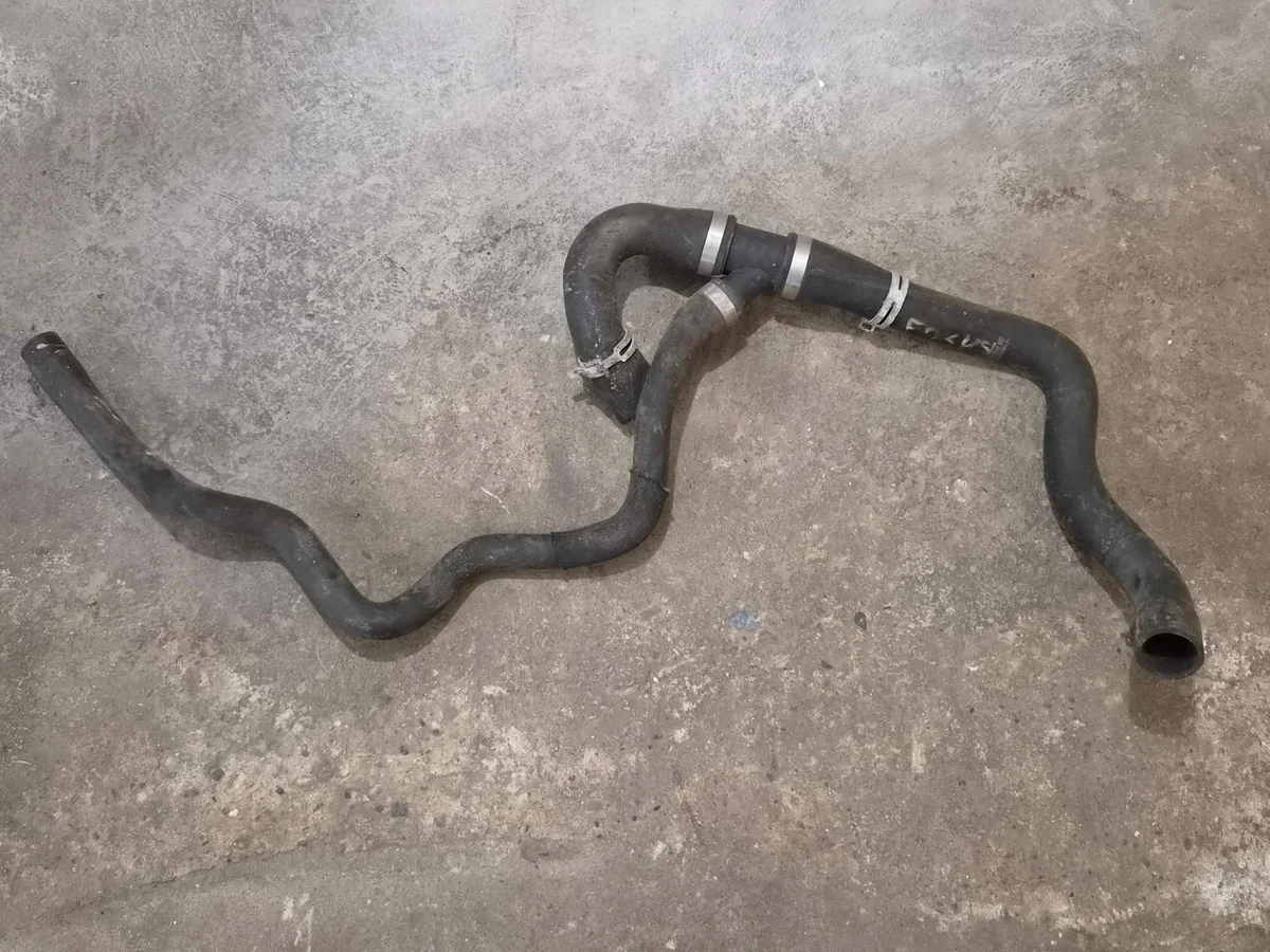 Durite d'eau Ford Focus 1.8 TDCI 3M5H-8286-MD