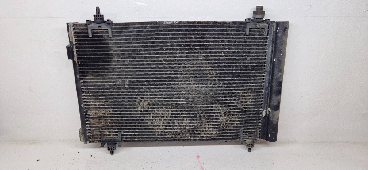 Radiador A/C Peugeot 307 ISA10307 Usado
