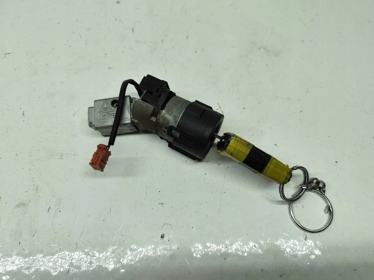Contactslot Peugeot 307 OEM 36353100