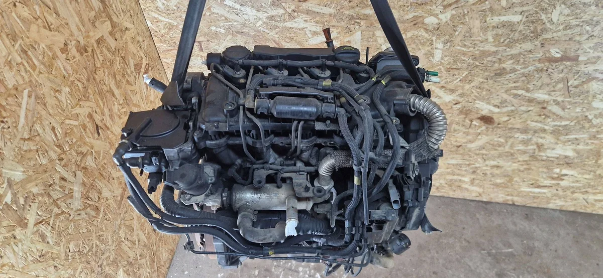 Motor Peugeot 307 DV6ATED4 Usado image 10