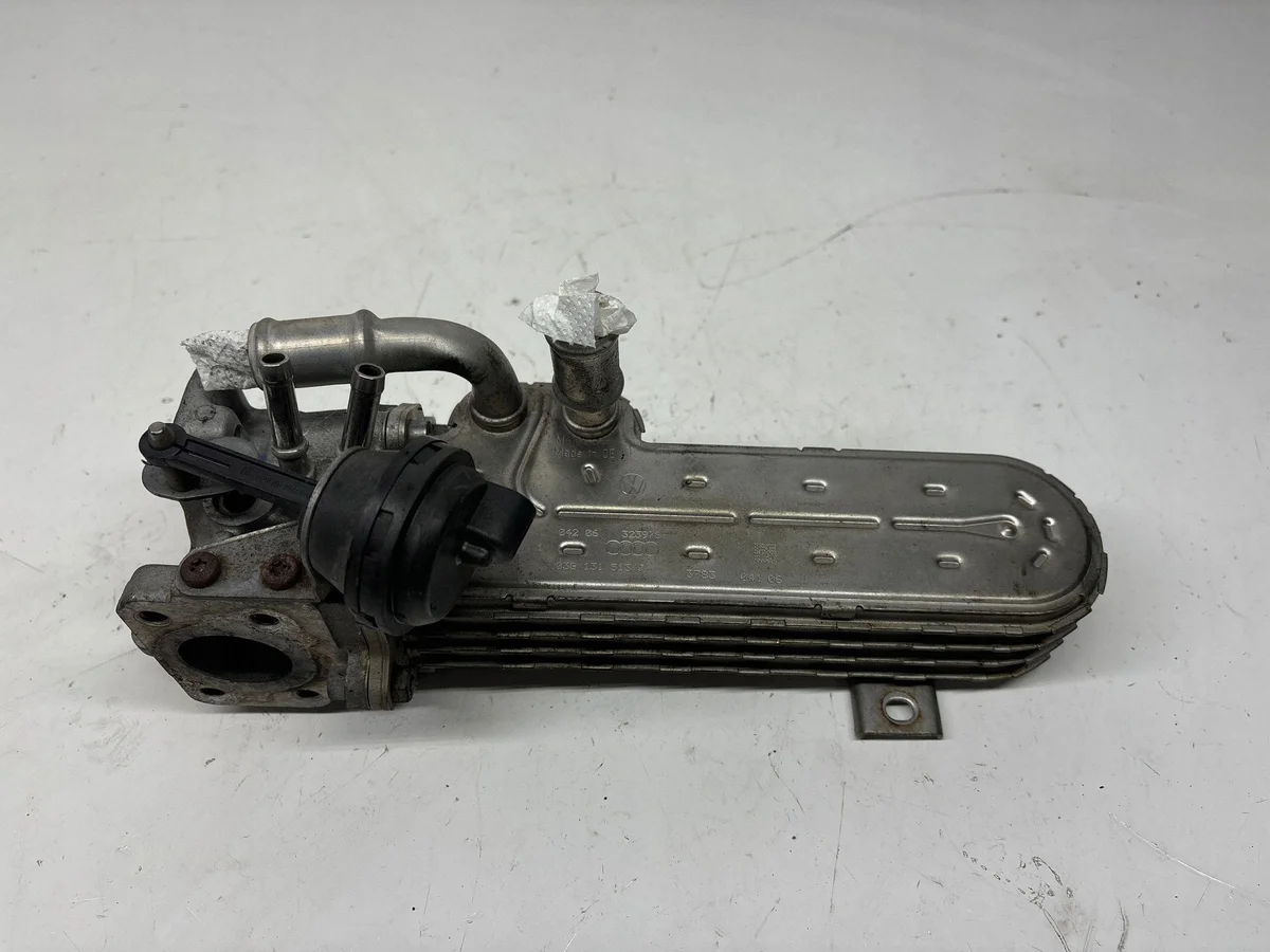 EGR-jäähdytin Hyundai Santa Fe 03G131513J