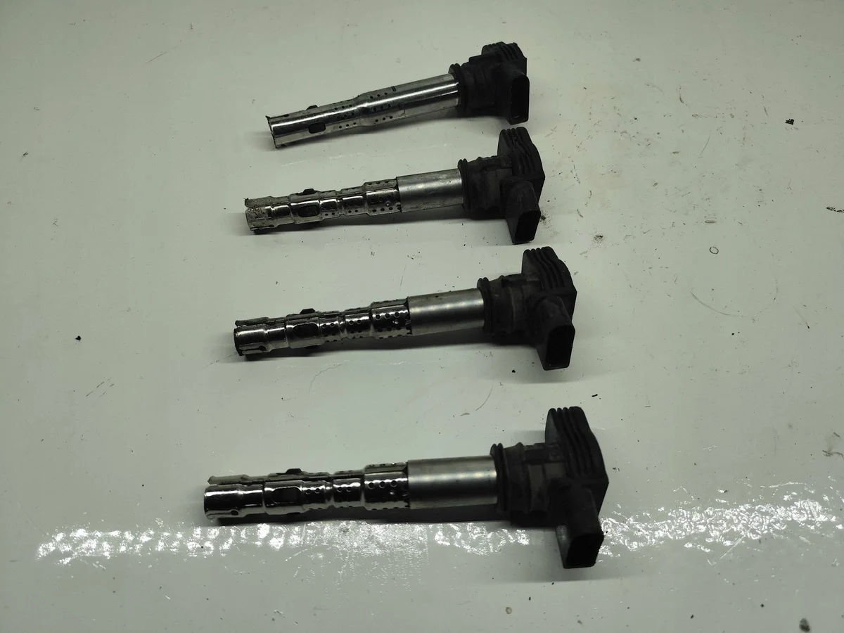 Bobine d'allumage Audi A3 S3 8P 0040102033