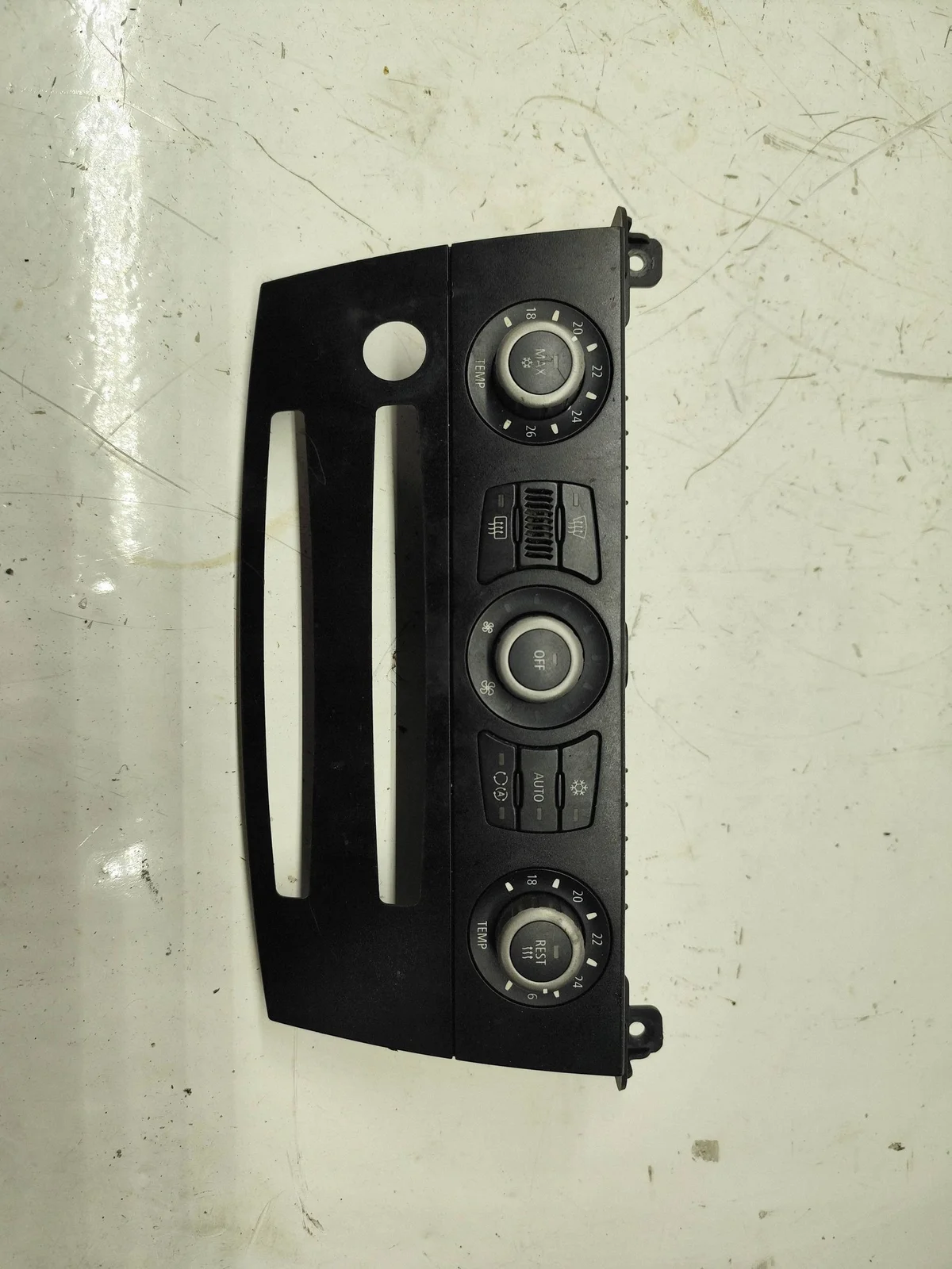 BMW 5 E60 E61 2008 Panel Klimatyzacji image 2