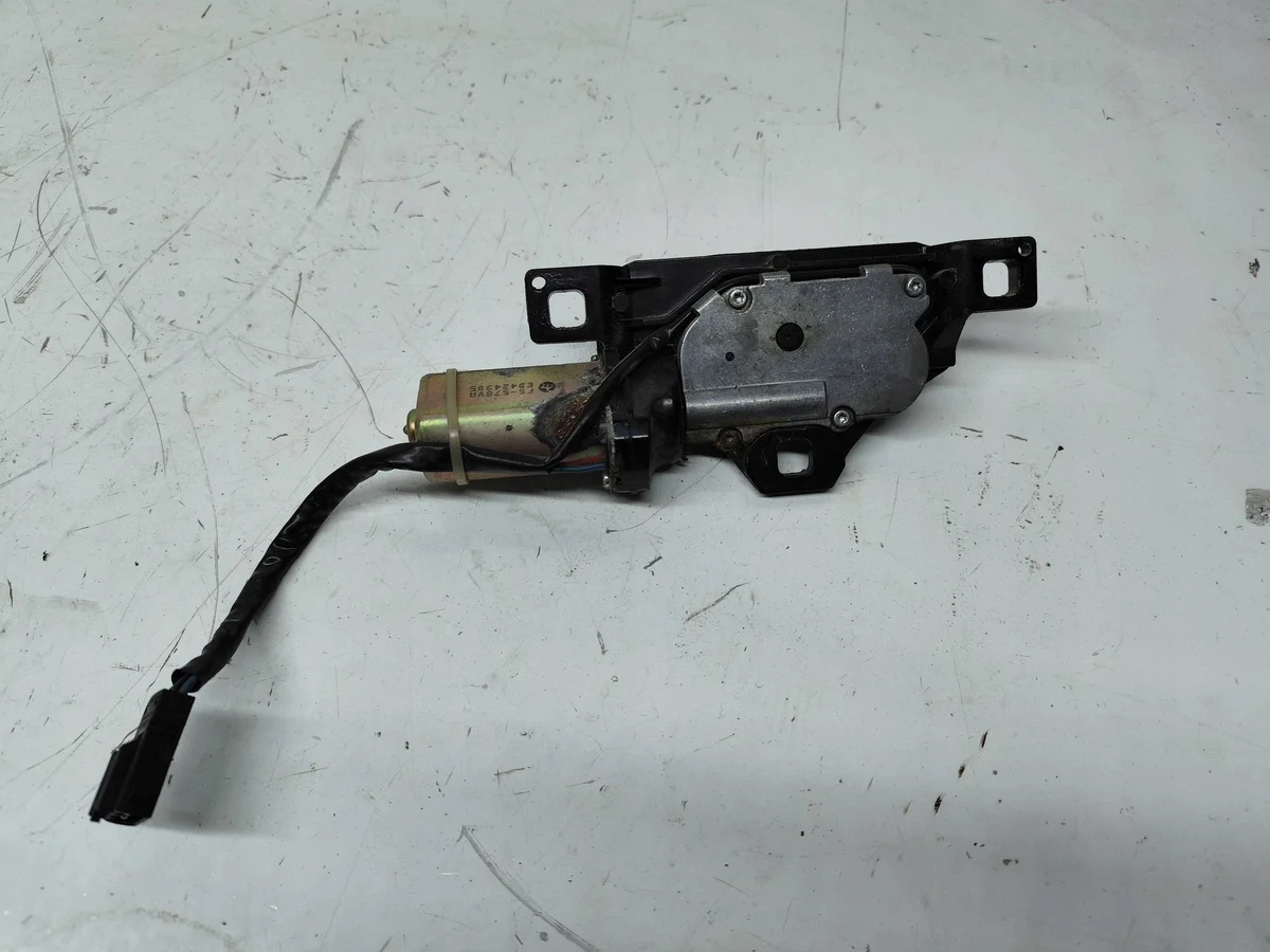 Serratura bagagliaio BMW 5 E60 E61 1378112