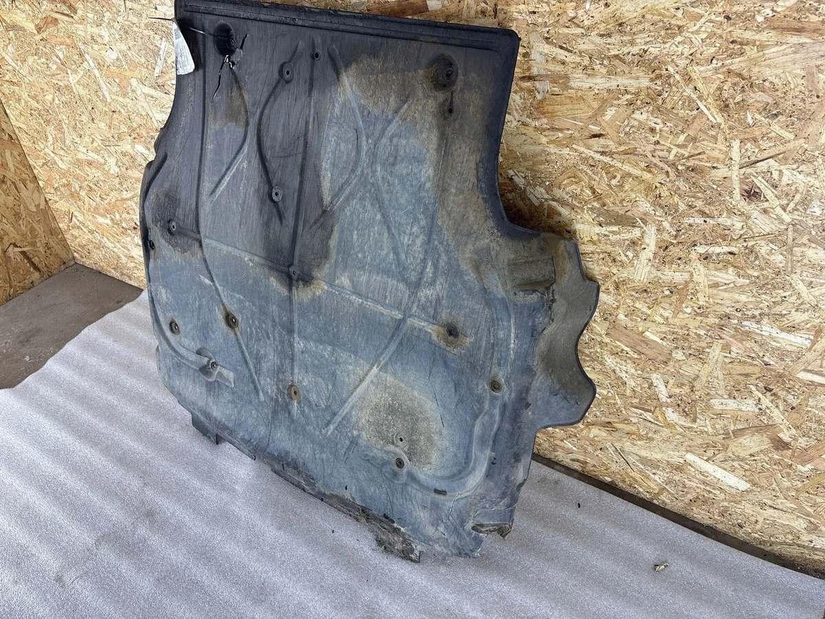 VW Transporter T5 Under Engine Cover ISA8971 image 3