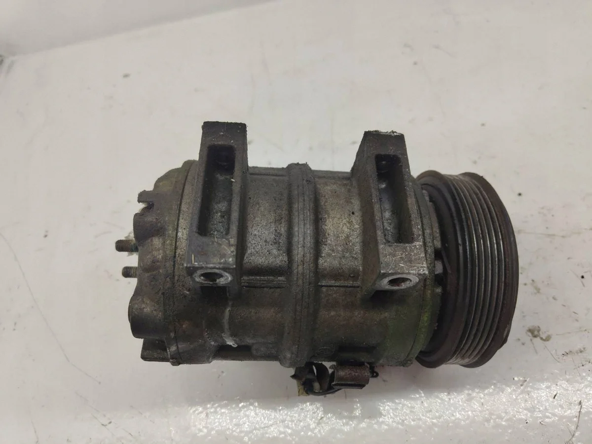 Compresseur clim Volvo S40, V40 ISA8091 image 3