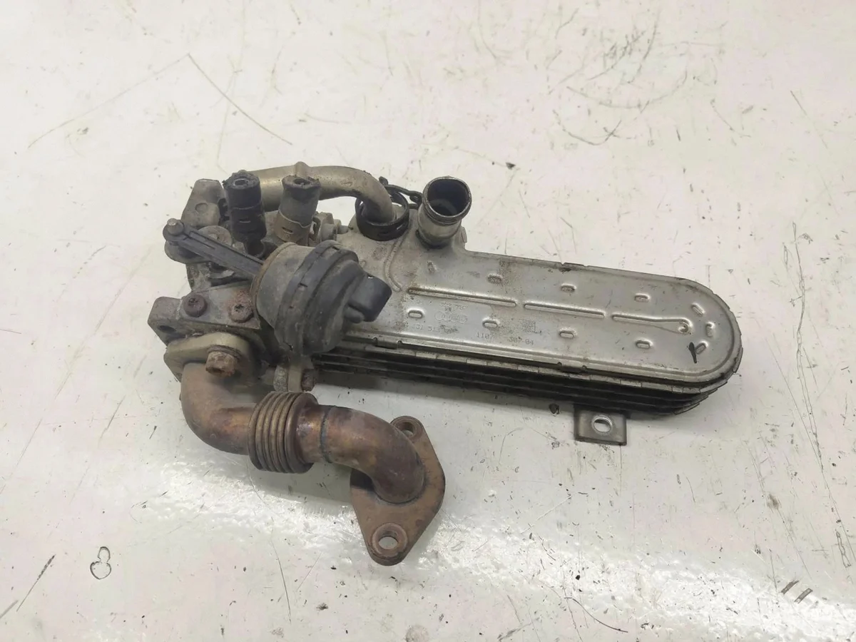 Radiador EGR Audi A3 S3 8P 03G131513D