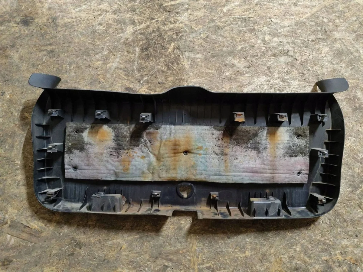 Rivestimento Portellone VW Golf V 1K9867605