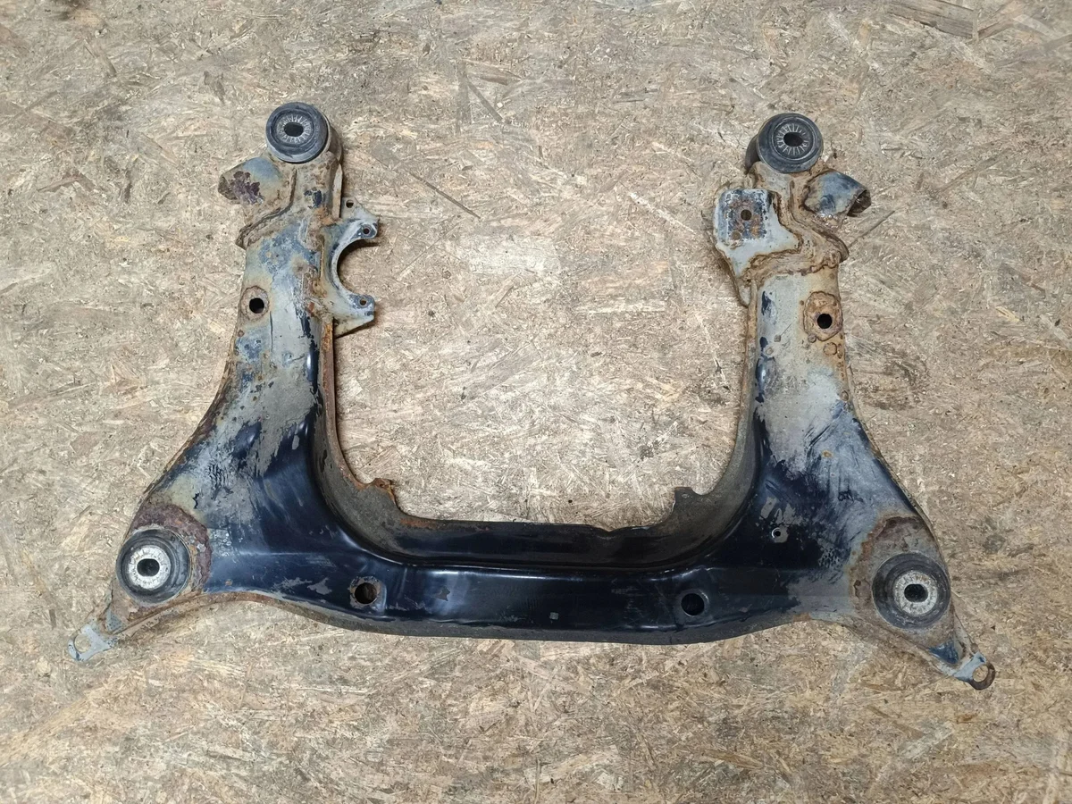 Sanki przednie VW Passat B5.5 - ISA7010