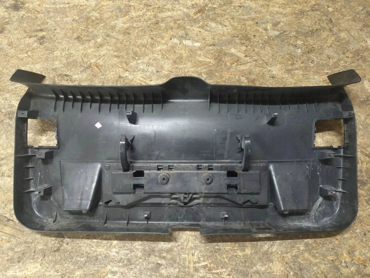 Rivestimento Portellone VW Passat B6 3C9867605D