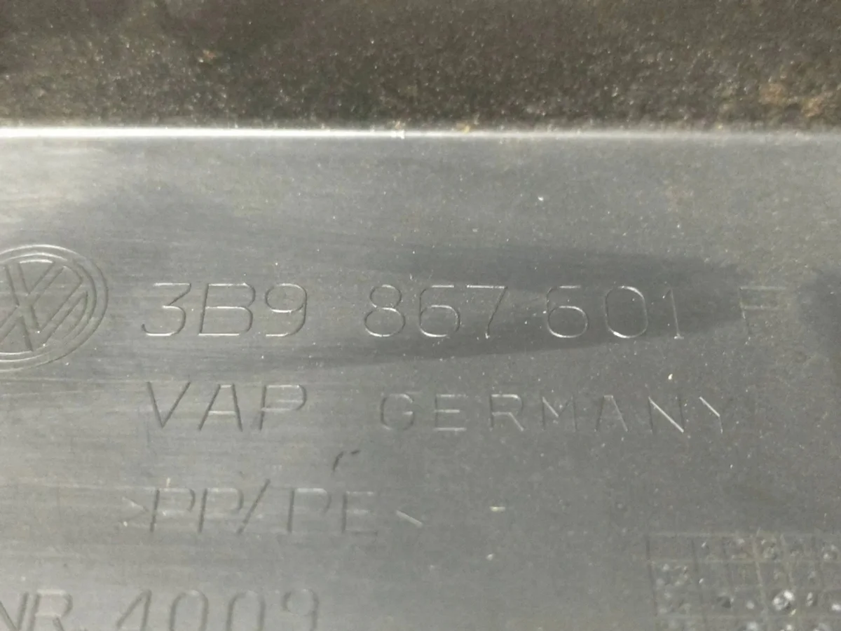 Rivestimento portellone Passat B6 3B9867601 image 3