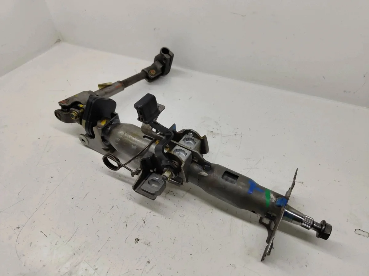Steering Column U-Joint Toyota Avensis T250