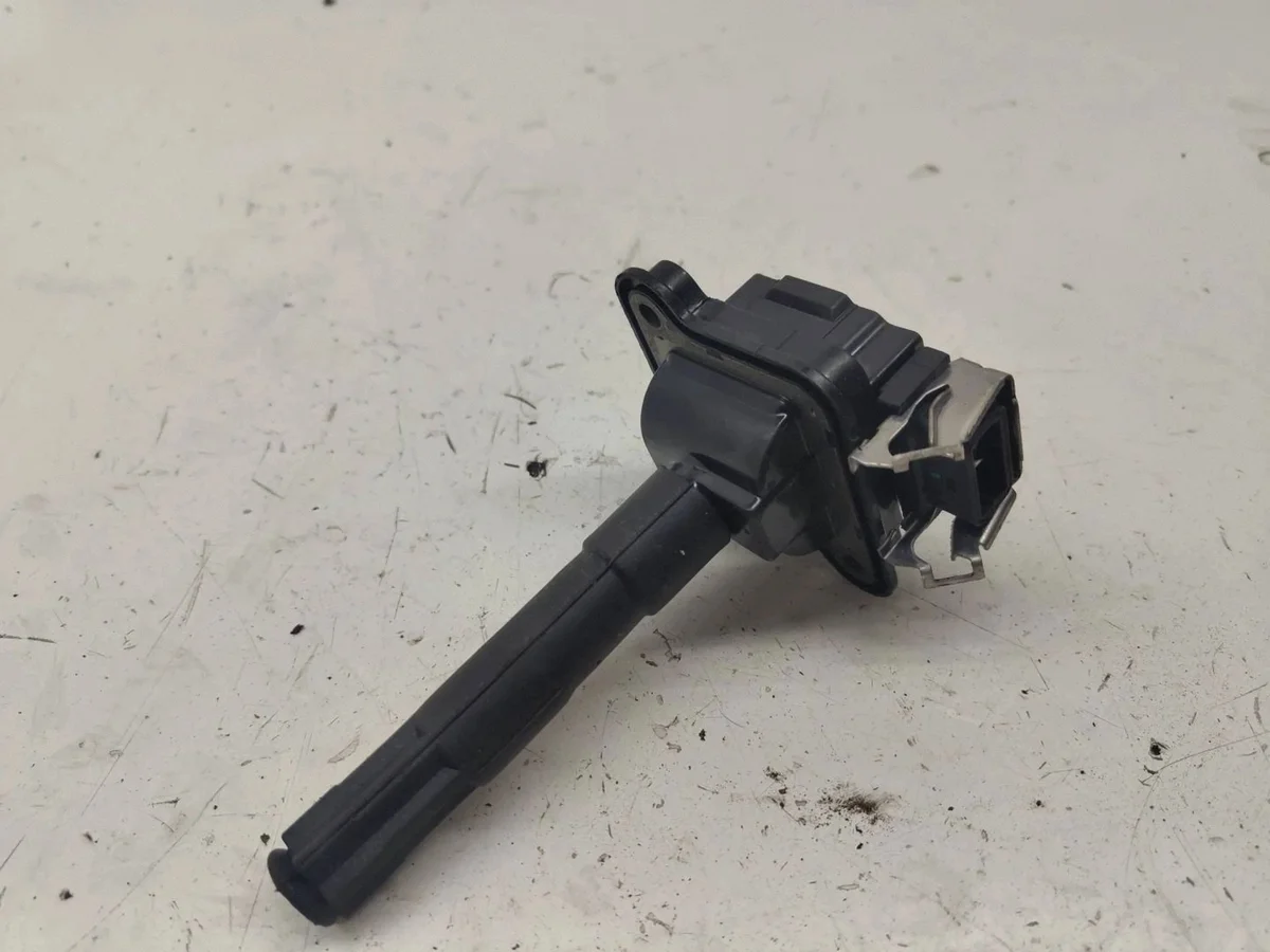 Bobina accensione Audi A4 S4 B5 8D E2019100016
