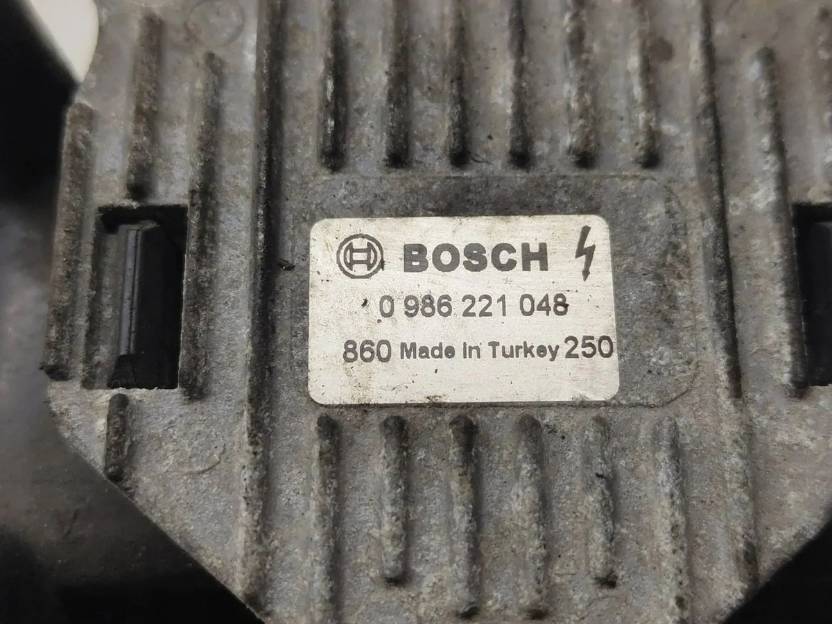 Ignition Coil Audi A3 S3 8L 0986221048 image 4