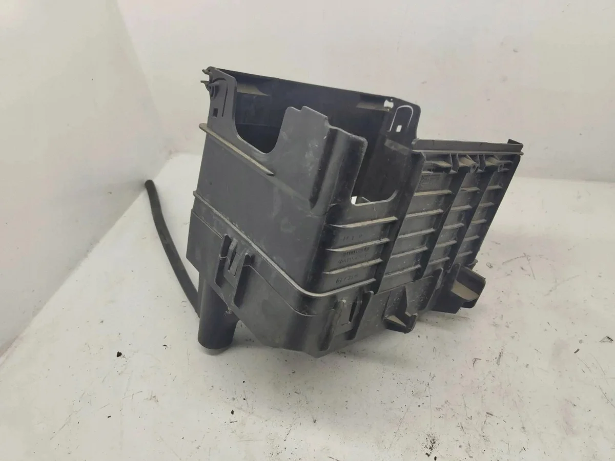 Supporto batteria VW Polo V 6R 6Q0915331 image 3