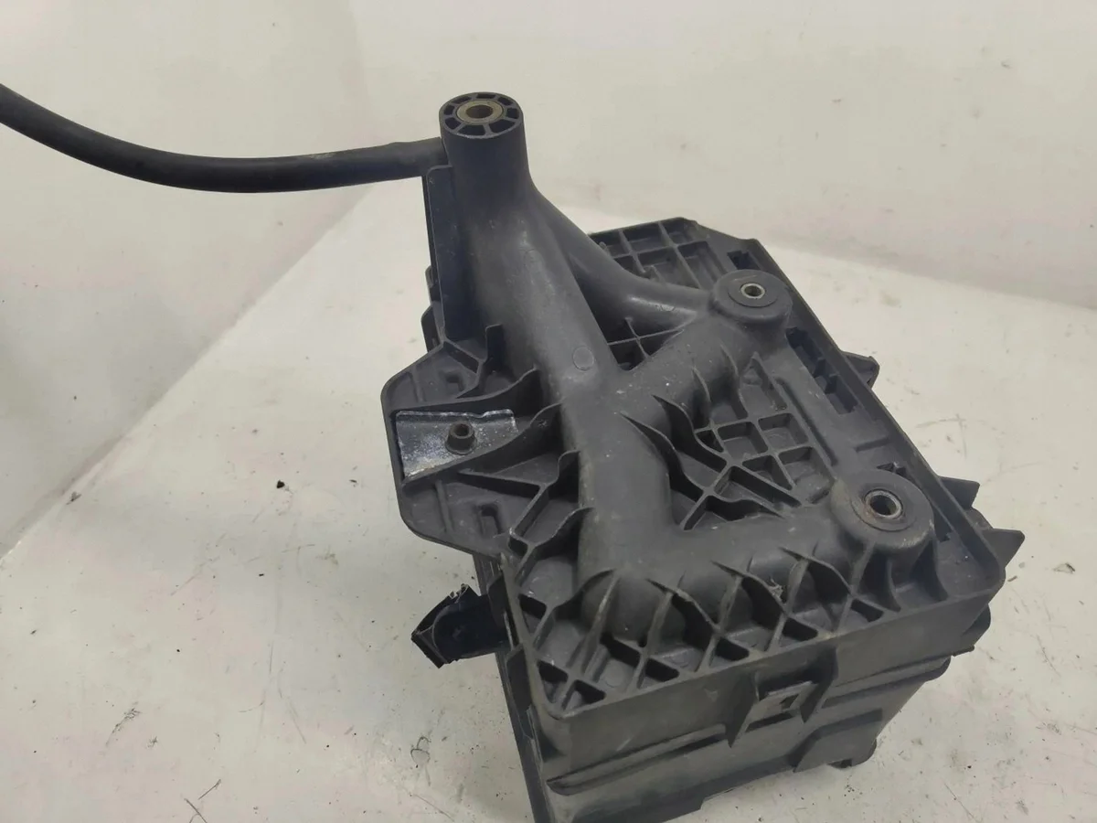 Supporto batteria VW Polo V 6R 6Q0915331 image 4
