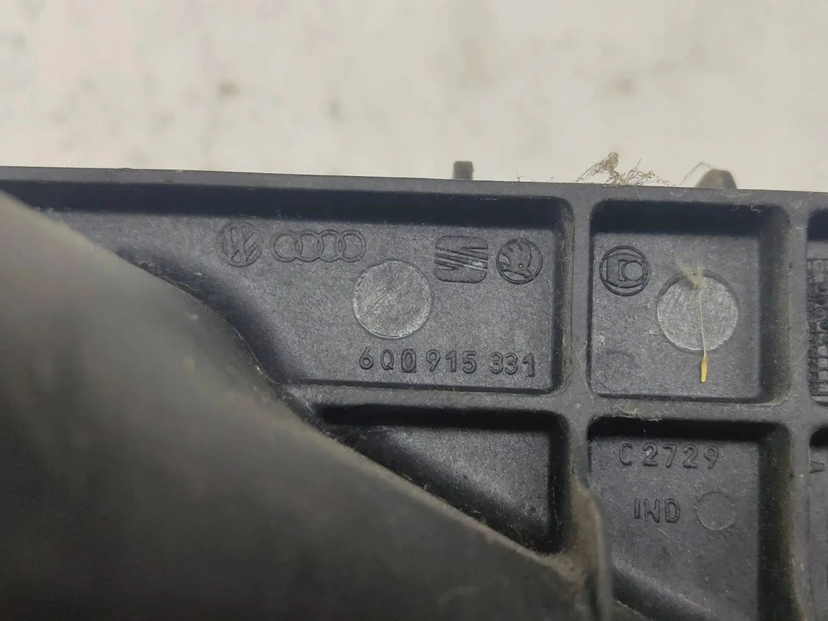 Supporto batteria VW Polo V 6R 6Q0915331 image 5