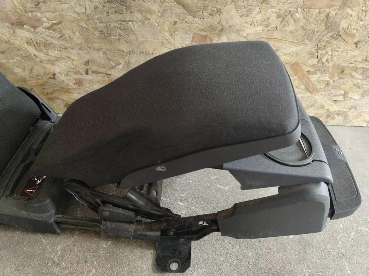 Accoudoir console Opel Signum 24402157 image 6
