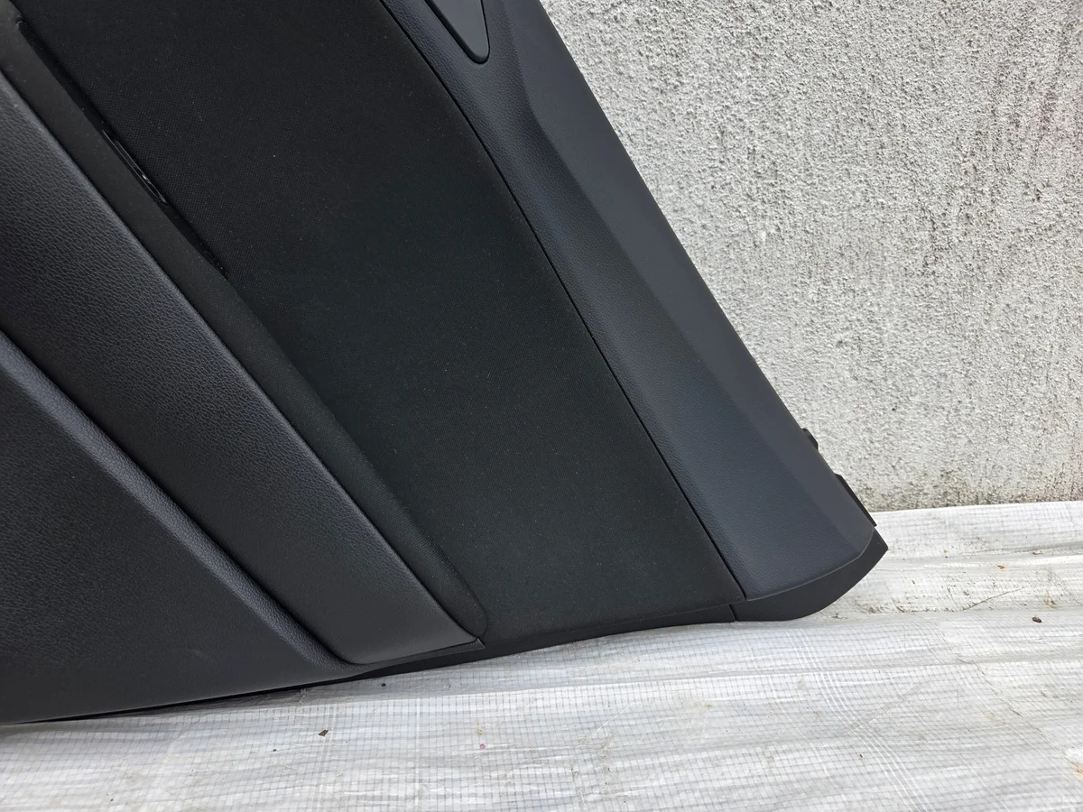 Panneau de porte arrière droit Kia Ceed III image 3