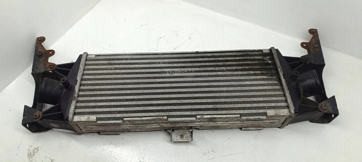 Intercooler Volkswagen Transporter T5 Occasion image 3