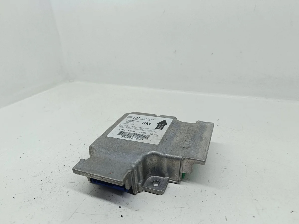 Sterownik Airbag Opel Vectra C OEM 330518650