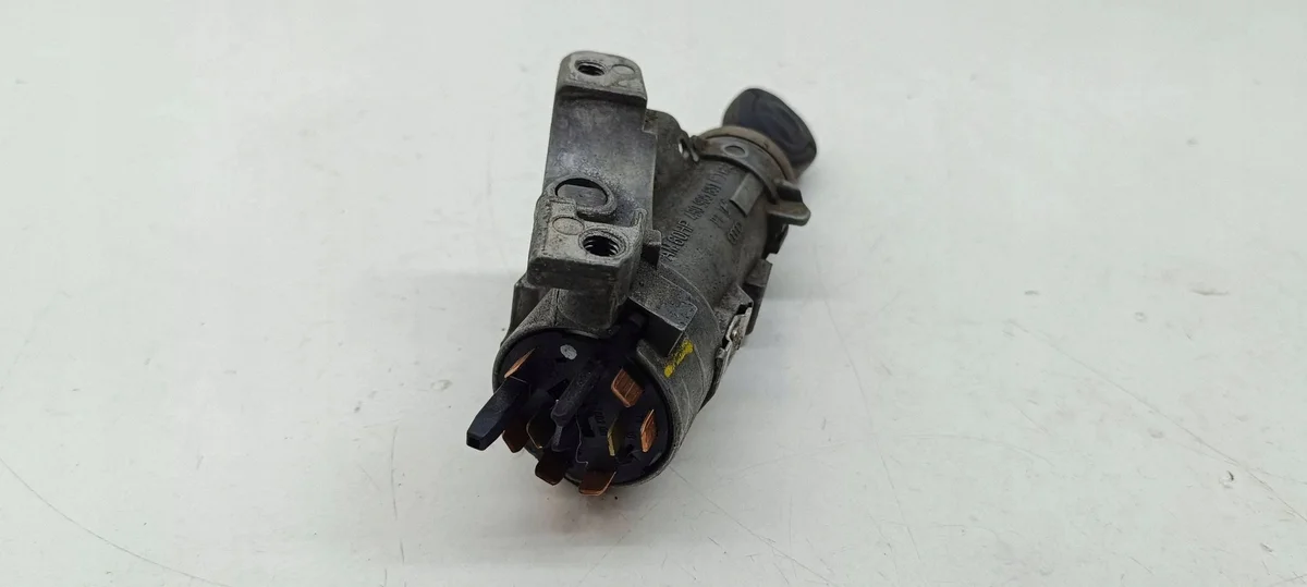 Ignition Switch Key Socket VW Sharan 4B0905851F image 3