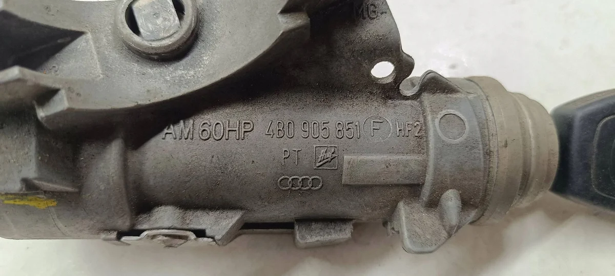 Ignition Switch Key Socket VW Sharan 4B0905851F image 4
