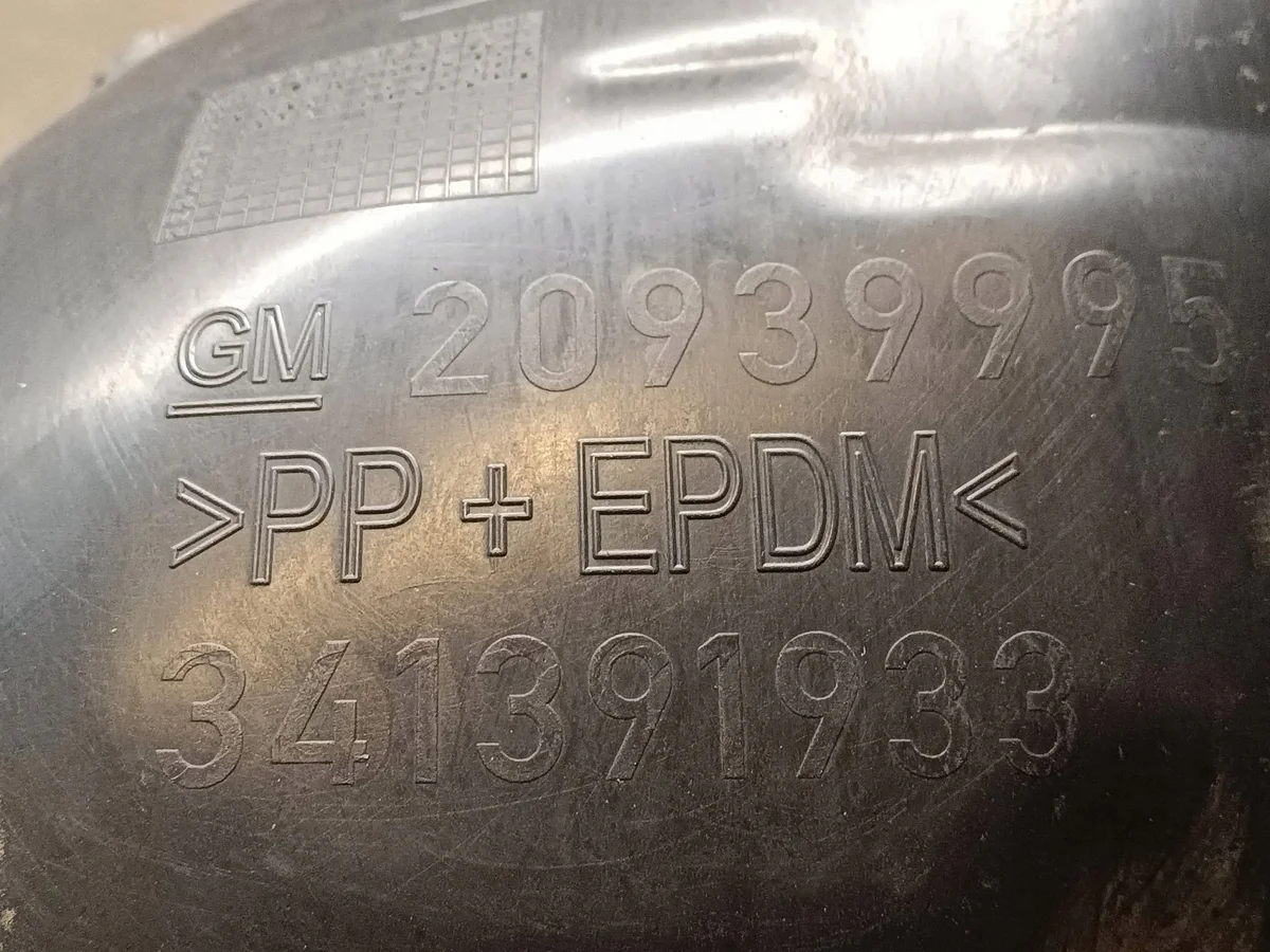 Passa-roda traseiro Opel Insignia A 341391933 image 3