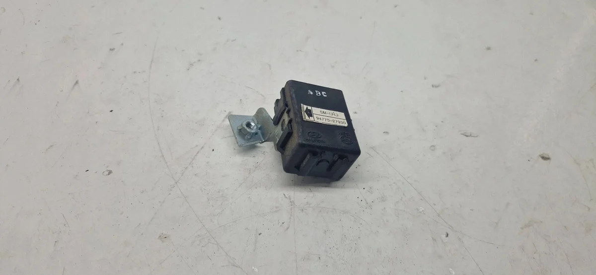 Sensor de Pressão de Óleo Hyundai Santa Fe 9477027930
