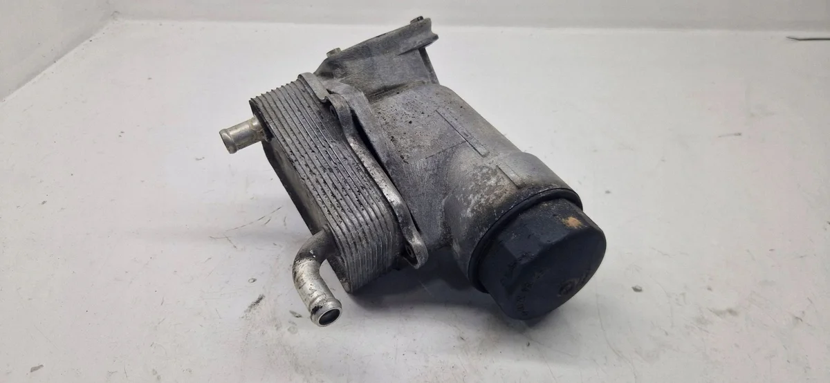 SsangYong A6651800310 Ölfiltergehäuse Gebraucht image 3