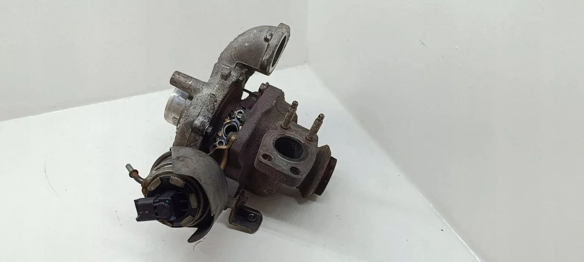 Turbine Volvo V60 V50 S40 1.6 D2 9686120680-06