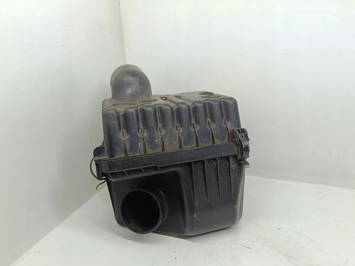 Luftfiltergehäuse Hyundai Santa Fe ISA4829